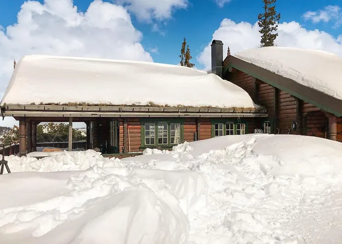 펜션 Lovely In With Kitchen Veggli